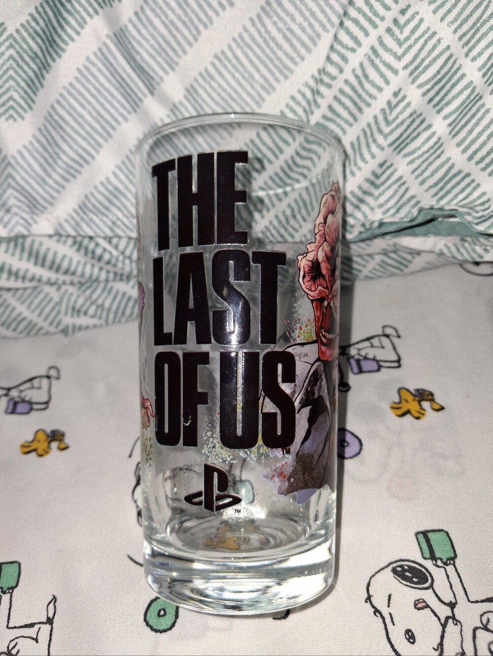 Universal Studios Halloween Horror Nights 2023 Playstation The Last Of Us Glass
